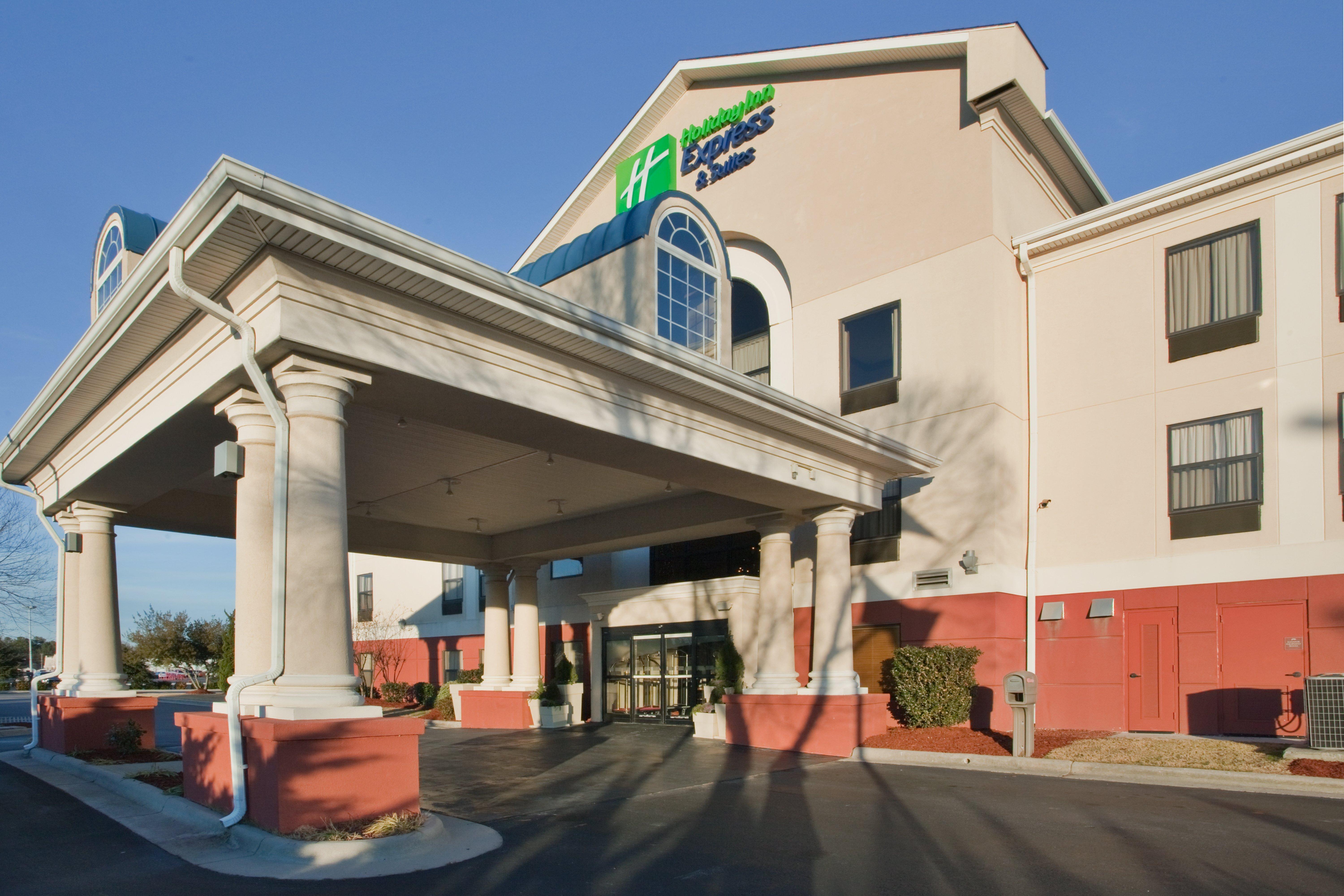 Holiday Inn Express Hotel & Suites Laurinburg By Ihg Extérieur photo