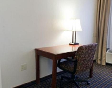 Holiday Inn Express Hotel & Suites Laurinburg By Ihg Extérieur photo