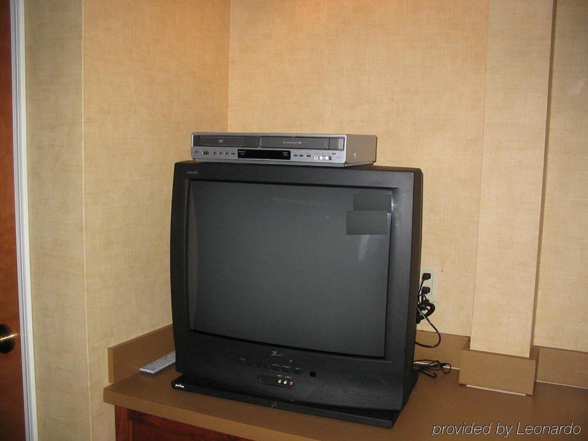 Holiday Inn Express Hotel & Suites Laurinburg By Ihg Chambre photo