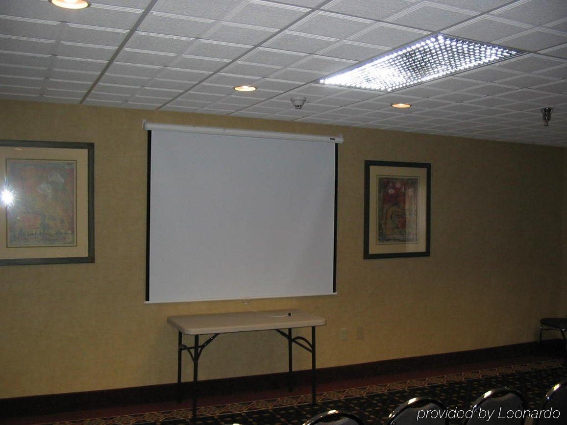Holiday Inn Express Hotel & Suites Laurinburg By Ihg Facilités photo